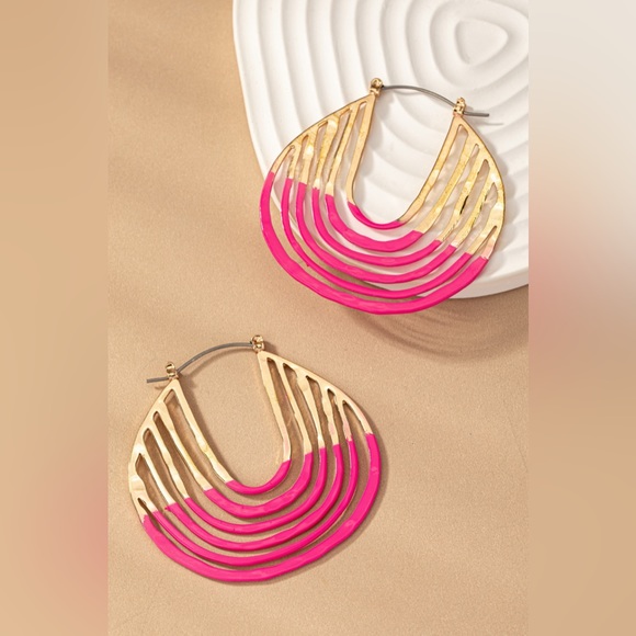Gold and pink 6 layered hoop earrings - Picture 2 of 5